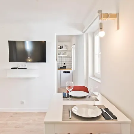 Bmyguest - Alfama 1 *